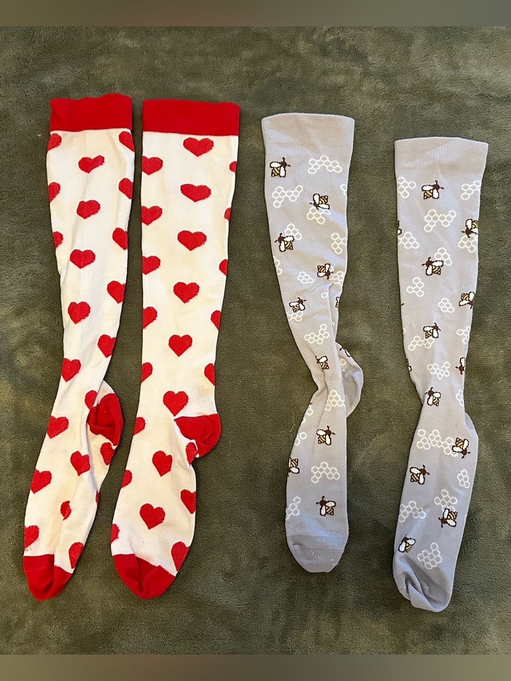 Two Pairs Compression Socks, Hearts & Bees
